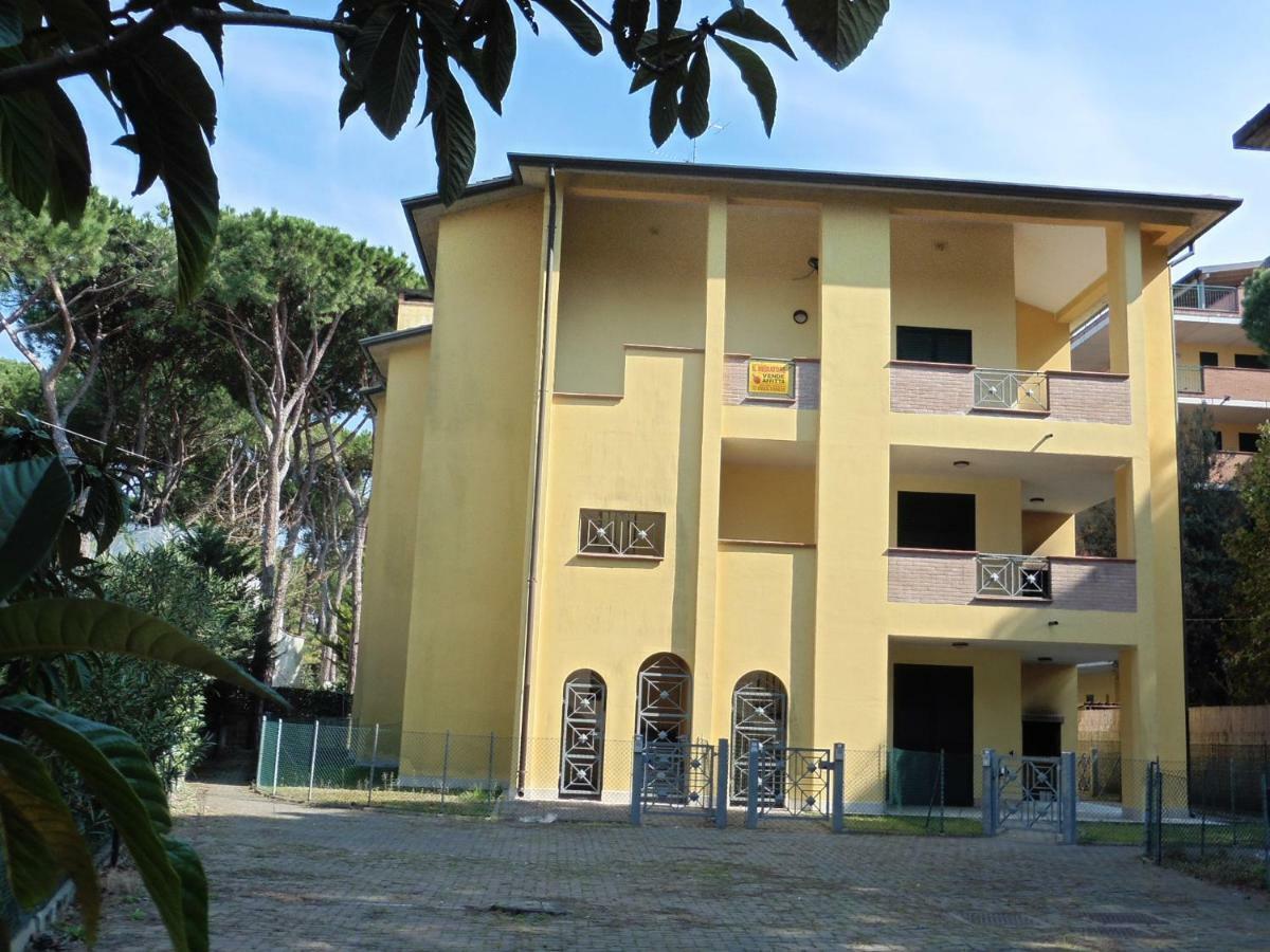 Le Terrazze Apartments Lido di Spina Exterior photo